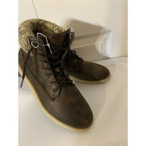 New Cliffs by White Mountain Women’s Sz 10M wheat Sweater Knit Hiker ankle boots